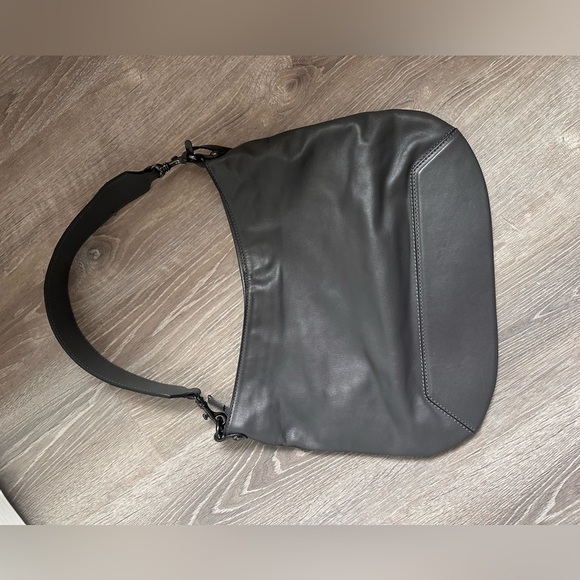 IACUCCI Leather Shoulder Bag Patchwork in Gray - Picture 9 of 13